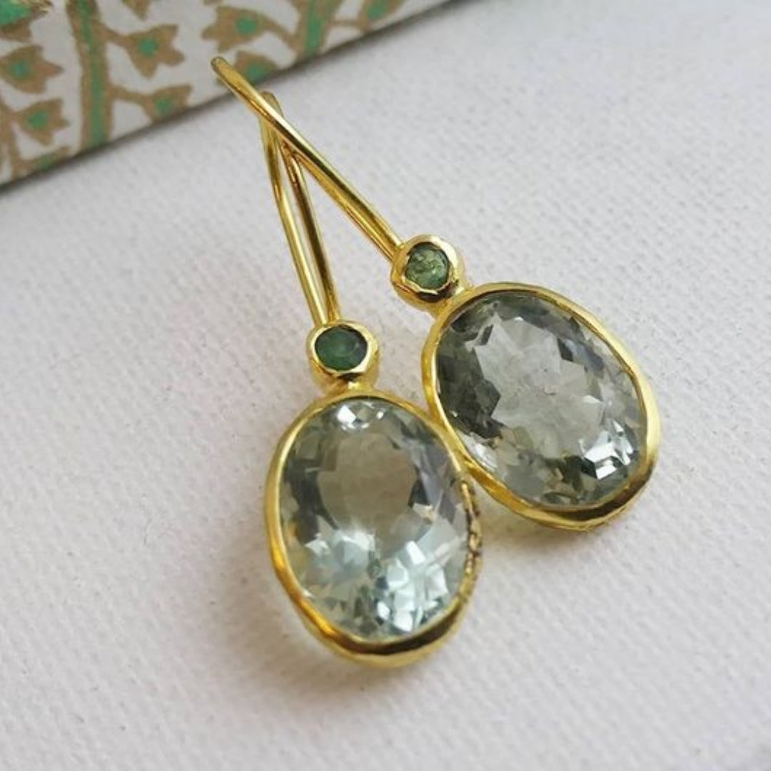 Boucles d'oreilles vintage en verre olive doré