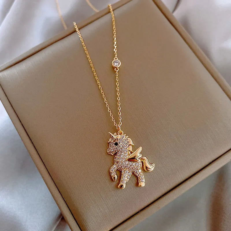 Collier Licorne Élégant