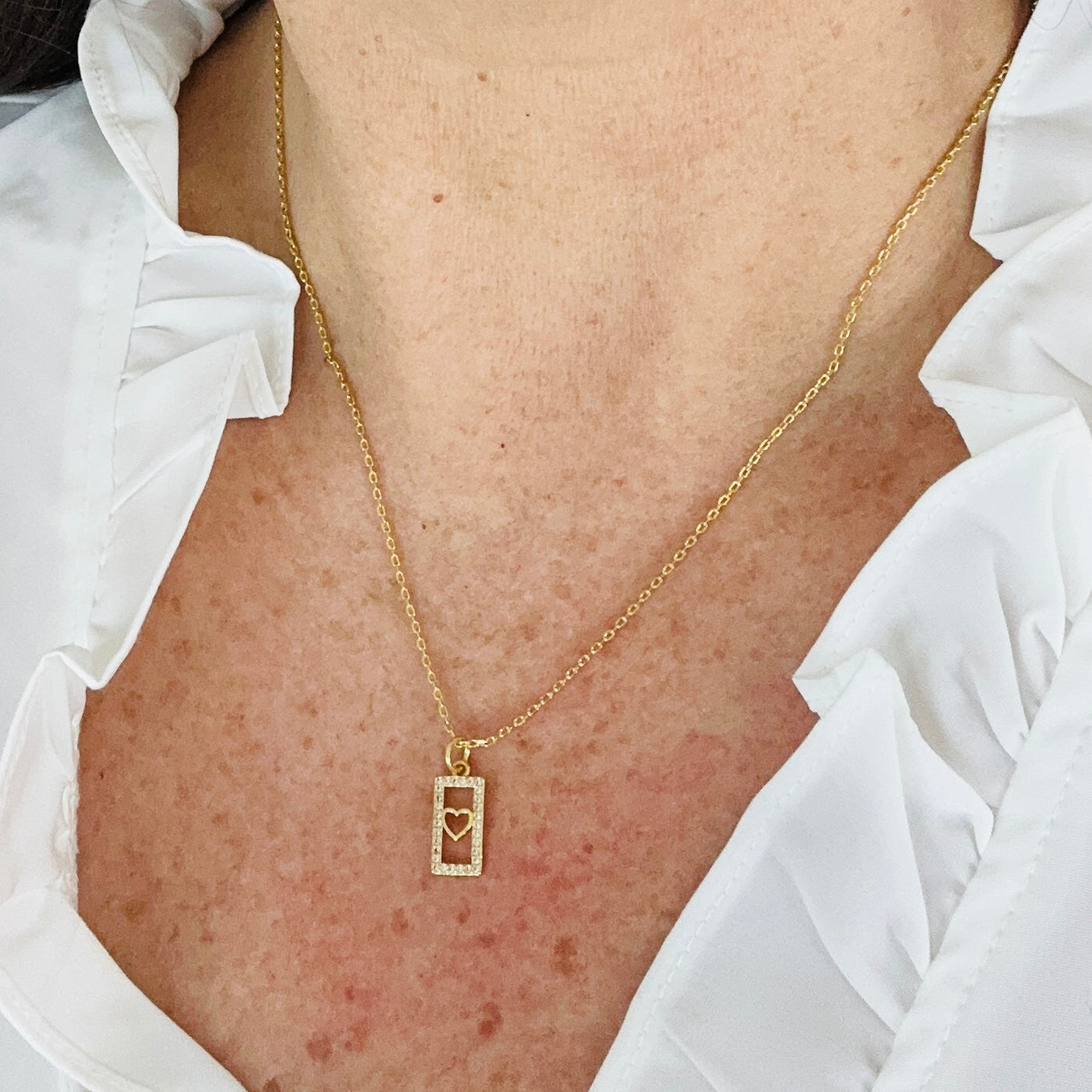 Collier Carita avec pendentif cœur délicat