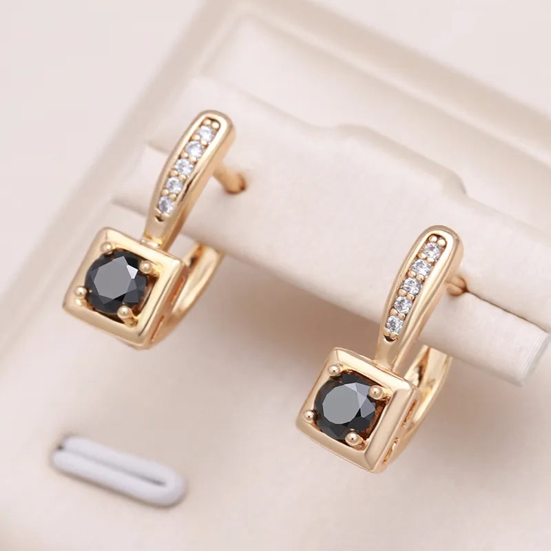 Boucles d'oreilles élégantes en zircon noir