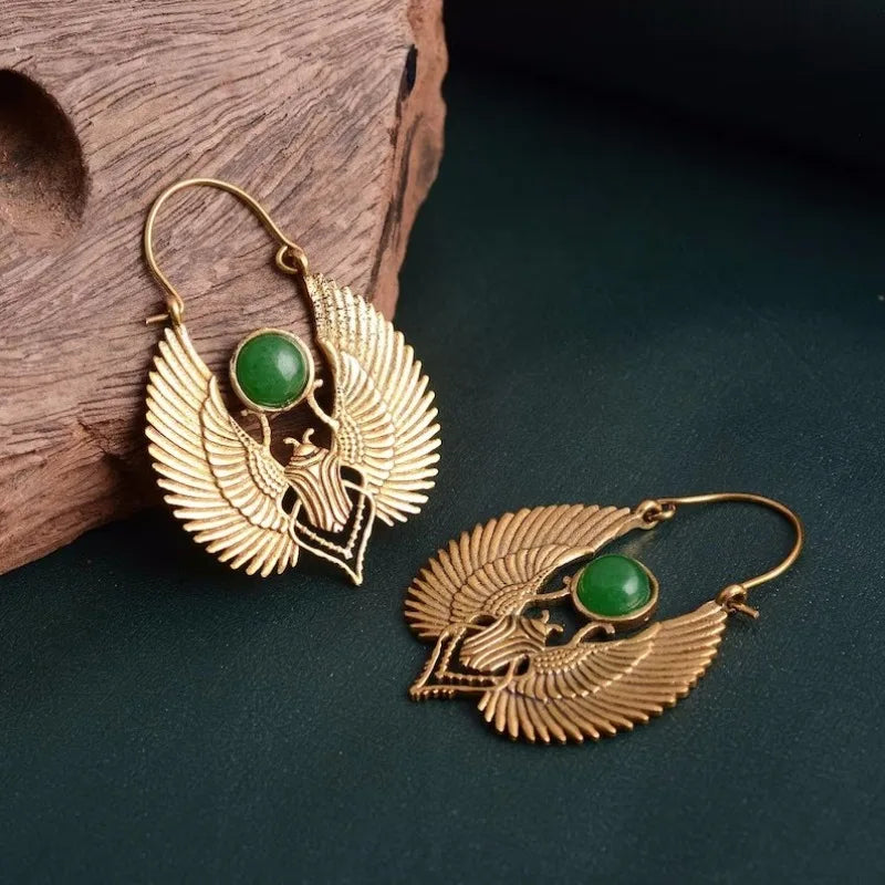 Pendientes de aro vintage de oro y piedras preciosas verdes