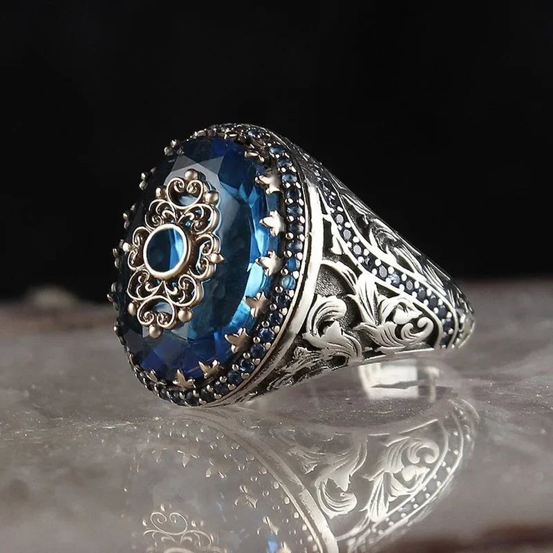 Vintage Silver & Sapphire Engraved Ring