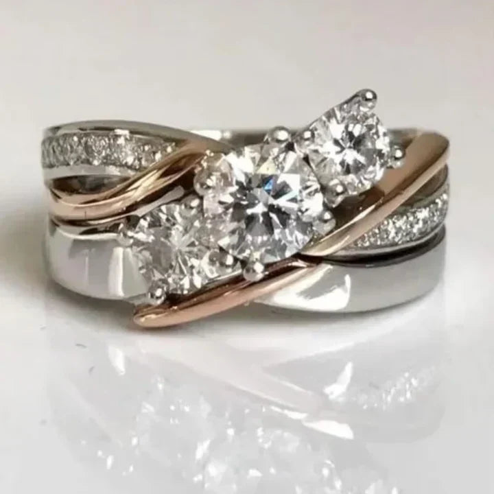 Bague vintage en or et argent avec zircone