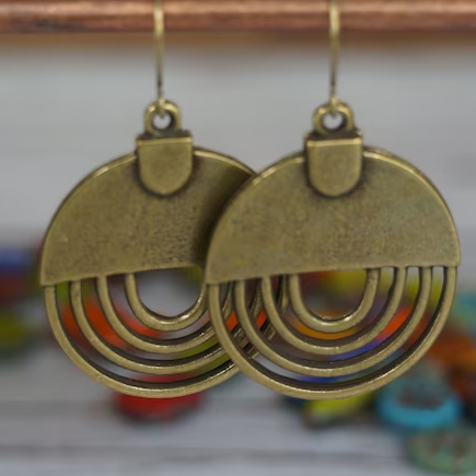 Pendientes vintage de círculo dorado