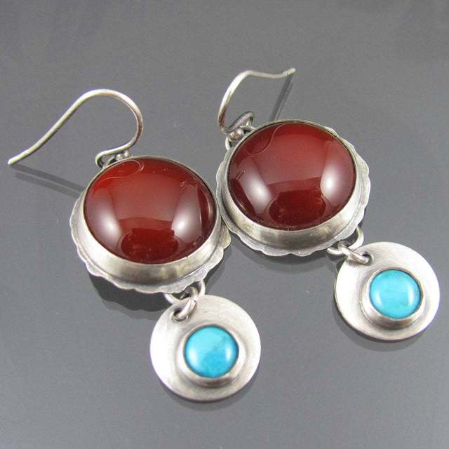 Boucles d'oreilles vintage en pierre rouge et bleue