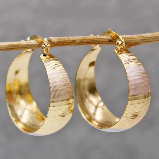 Pendientes vintage redondos dorados