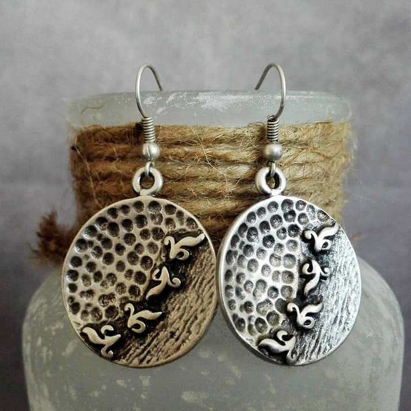 Boucles d'oreilles vintage arrondies