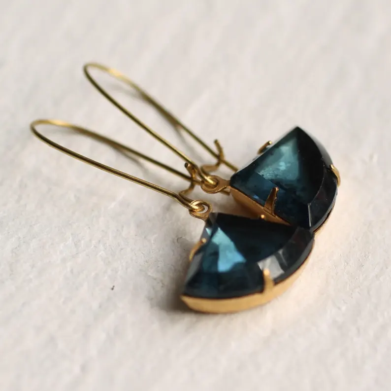 Pendientes vintage de cristal azul oscuro