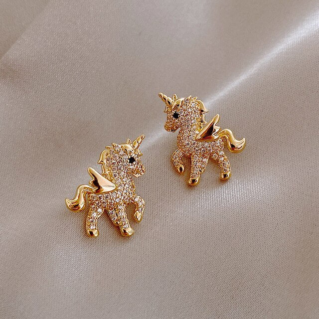 Boucles d'oreilles licorne en zircon doré