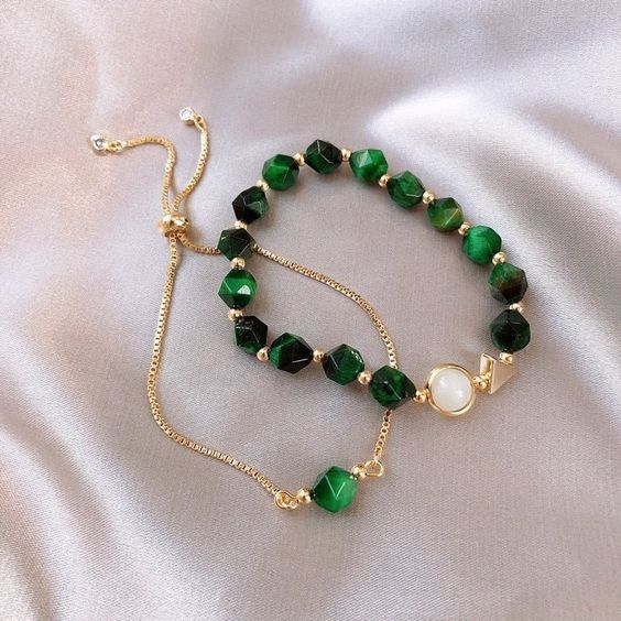 Pulsera de cristal verde