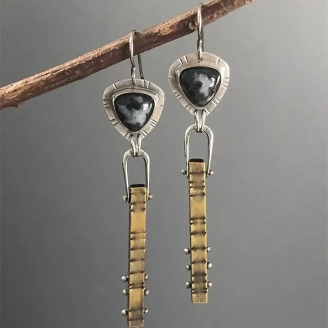 Boucles d'oreilles pendantes vintage en pierre noire