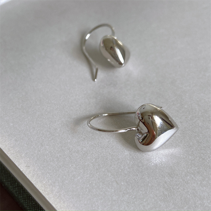 Boucles d'oreilles vintage en argent en forme de cœur