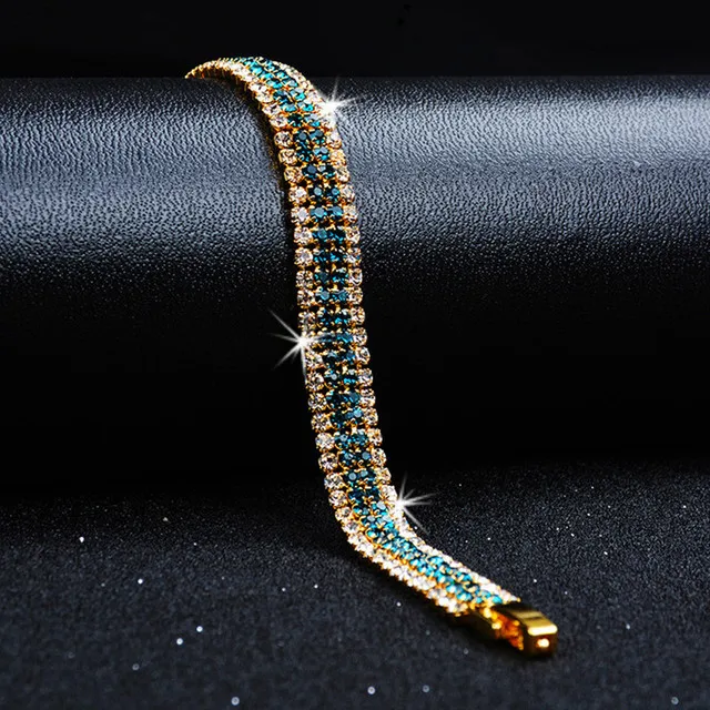 Elegante pulsera verde brillante