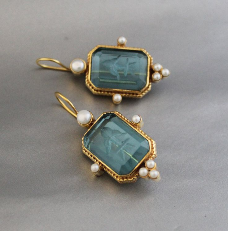 Pendientes vintage de perlas de cristal azul