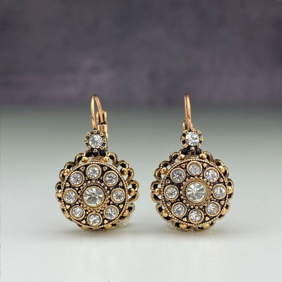Boucles d'oreilles vintage en cristal et motif mandala fleuri