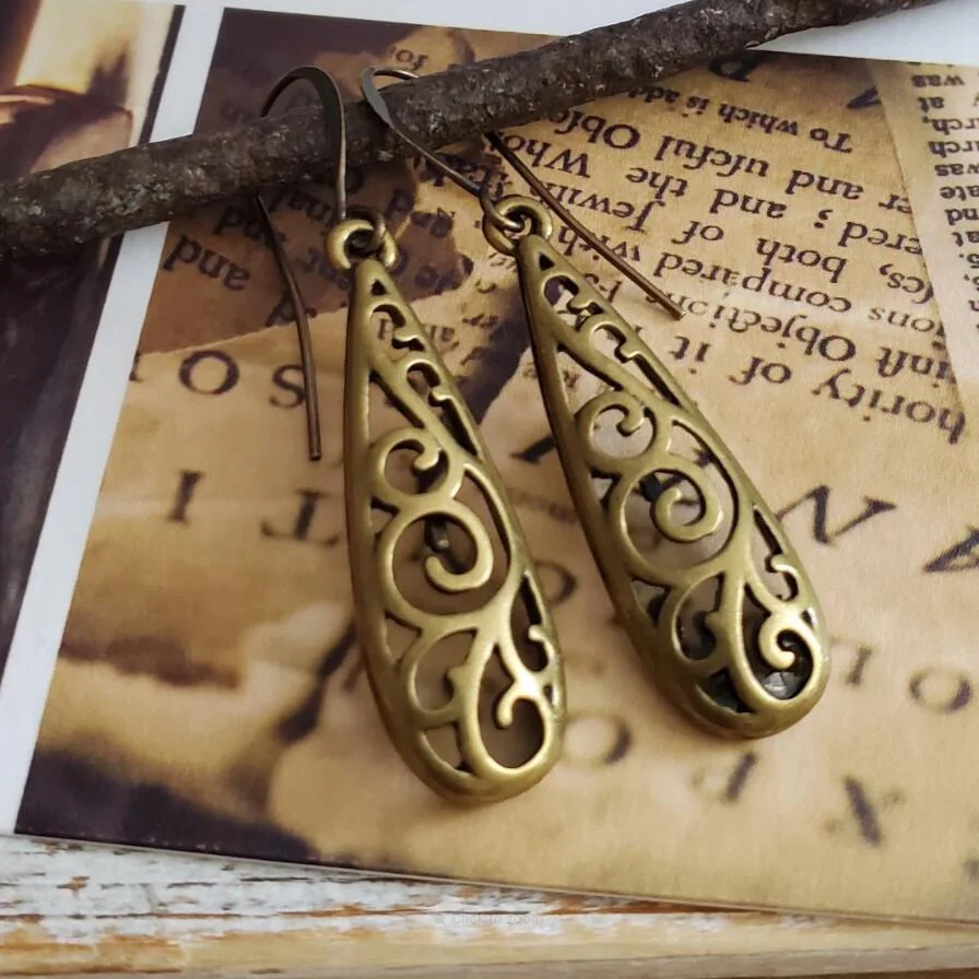 Pendientes huecos dorados vintage