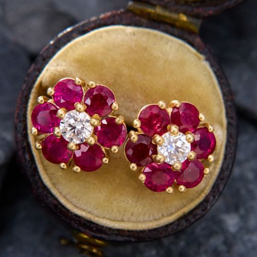 Pendientes vintage de flores de cristal rojo