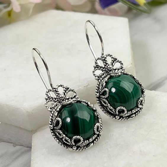 Pendientes redondos verdes vintage