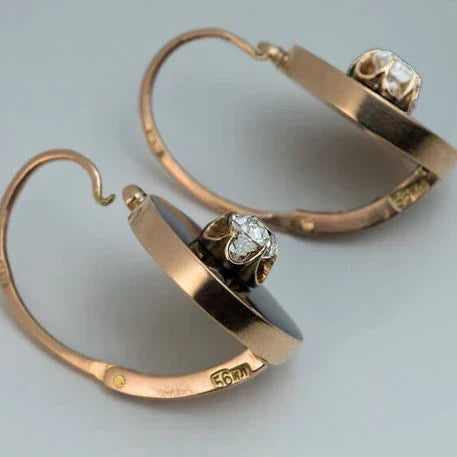 Pendientes vintage dorados y con circonitas