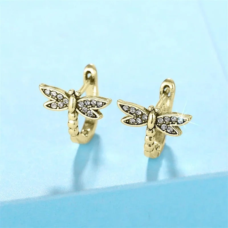 Pendientes vintage de libélula delicada de oro