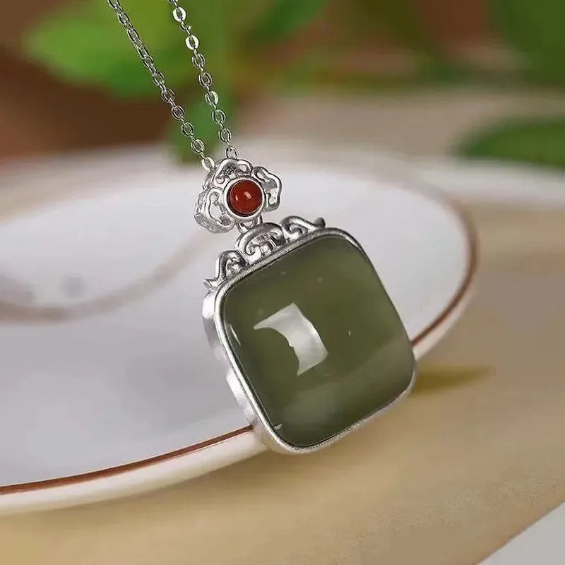 Classic Silver Green Square Gem Pendant Necklace