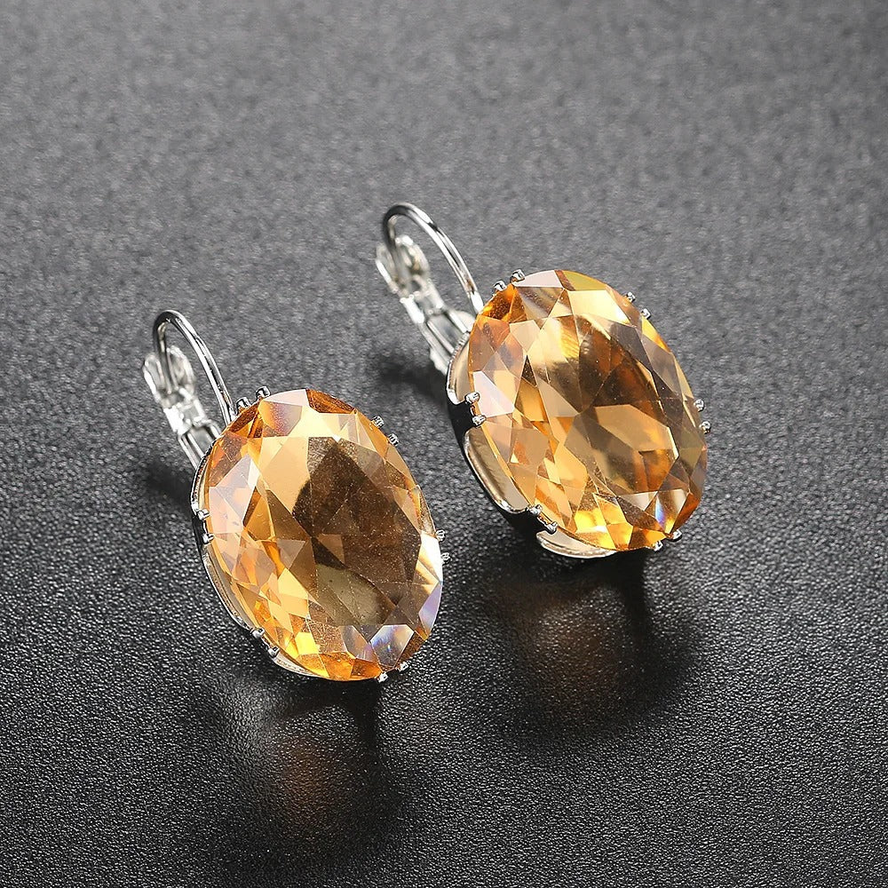 Pendientes ovalados de oro vintage