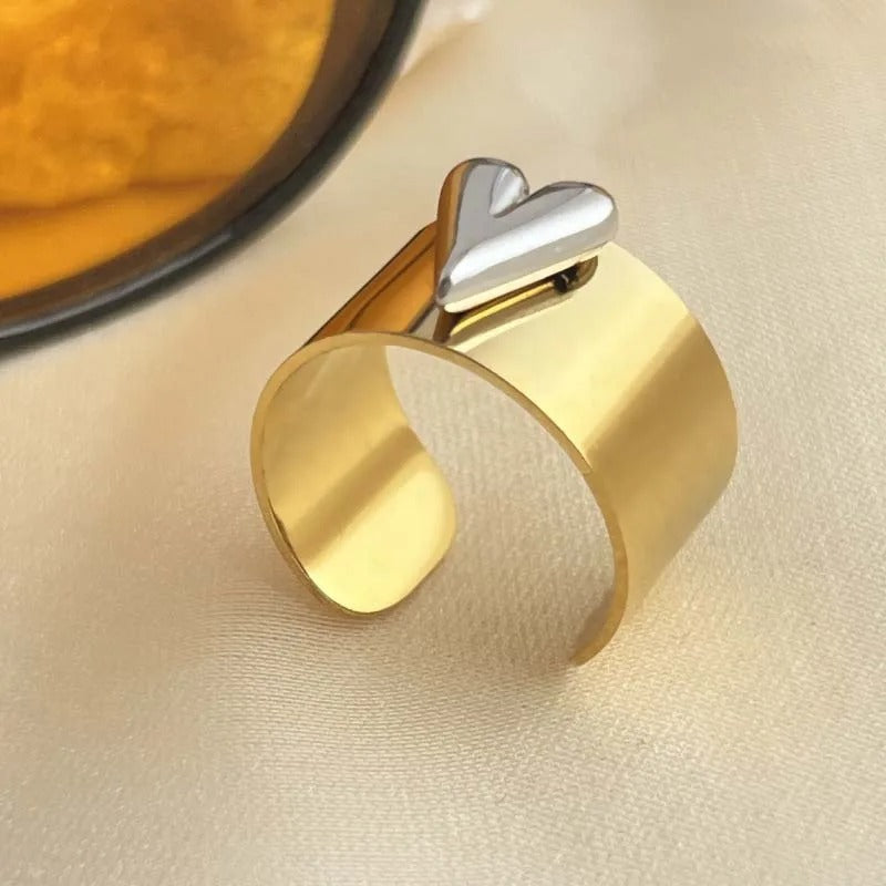 Anillo abierto vintage de corazón de oro y plata
