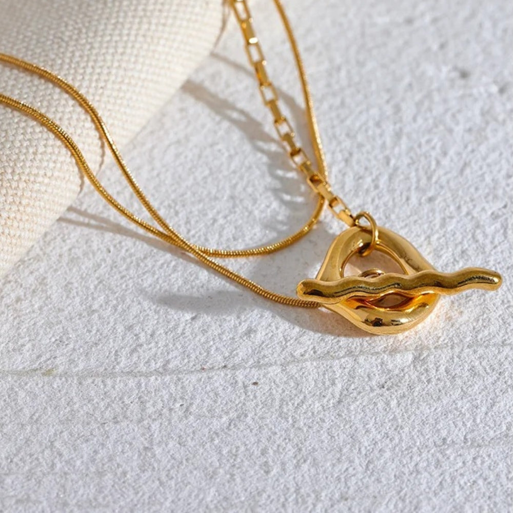 Collar colgante vintage de oro en capas