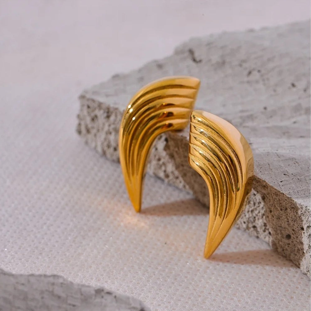 Pendientes vintage de rayas doradas