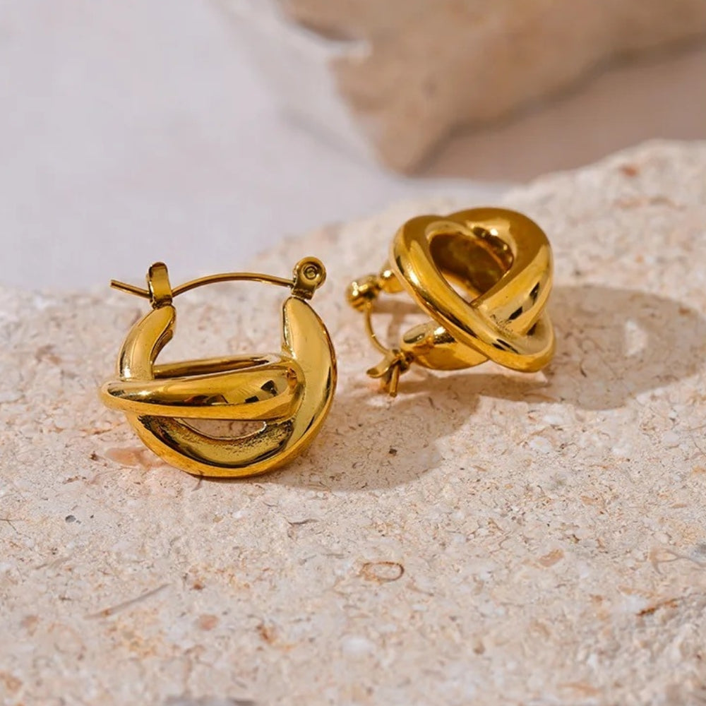 Pendientes vintage de nudo abstracto dorado