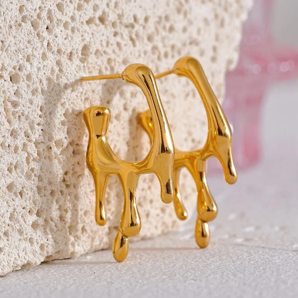 Pendientes de aro vintage con gotas de oro
