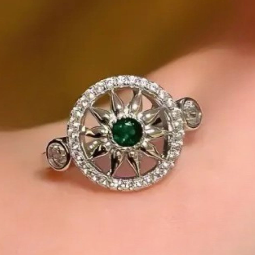 Bague ajustable classique en argent et pierre précieuse verte tournesol