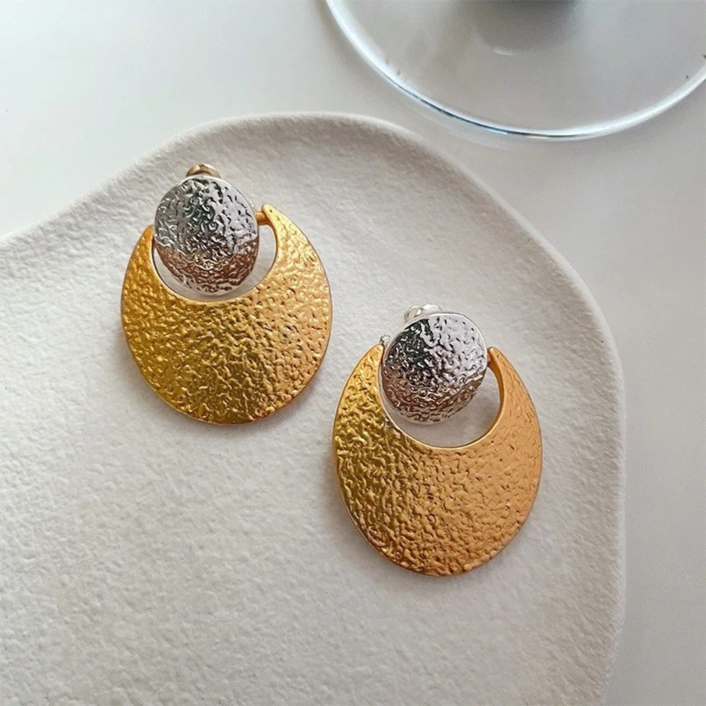 Pendientes vintage de luna de dos tonos en oro y plata