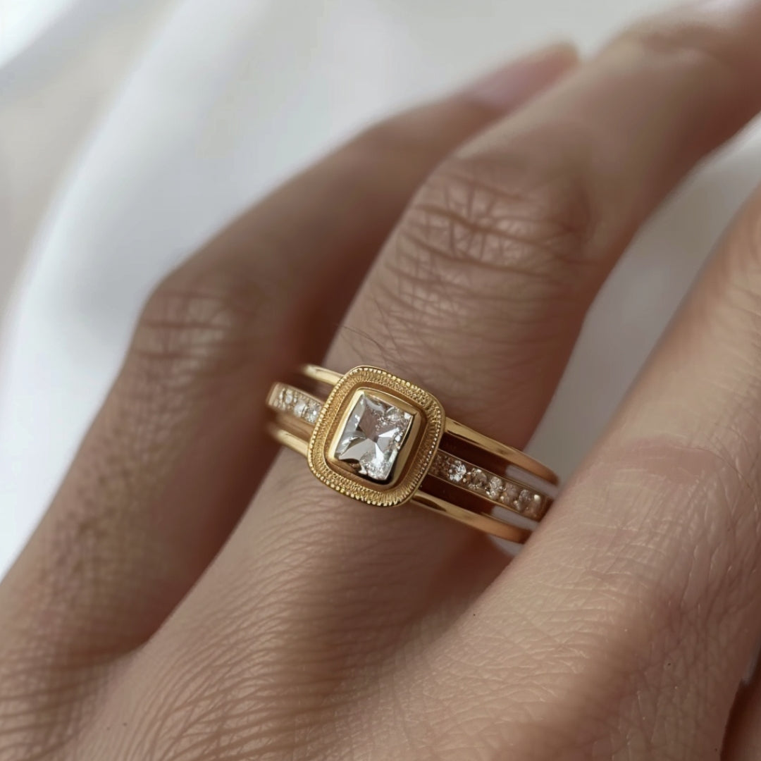 Anillo de oro brillante