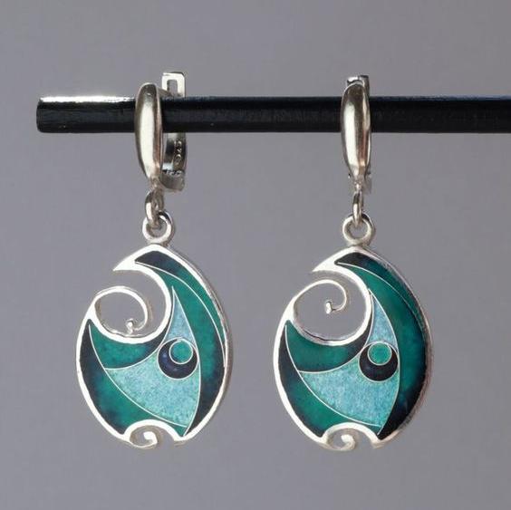 Pendientes vintage de plata con esmalte azul 