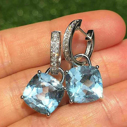 Boucles d'oreilles en cristal bleu et argent