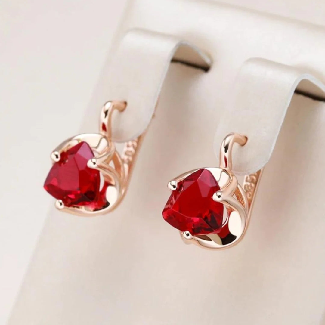 Elegantes pendientes de circonita con forma de corazón rojo 