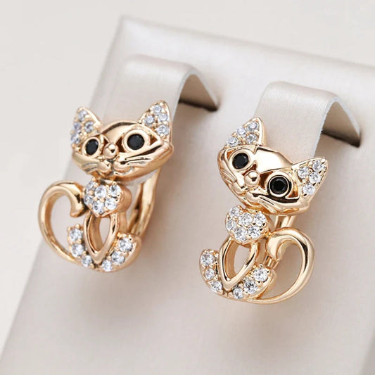 Elegantes pendientes de gatito con circonitas 