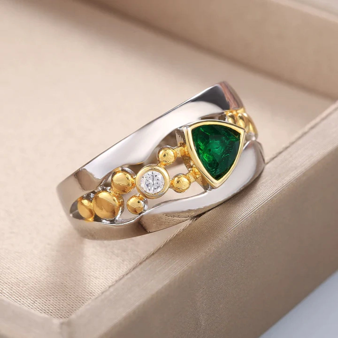 Anillo vintage de cristal verde 