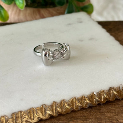 Nora Puffed Ribbon Bow Ring - Gold or Silver