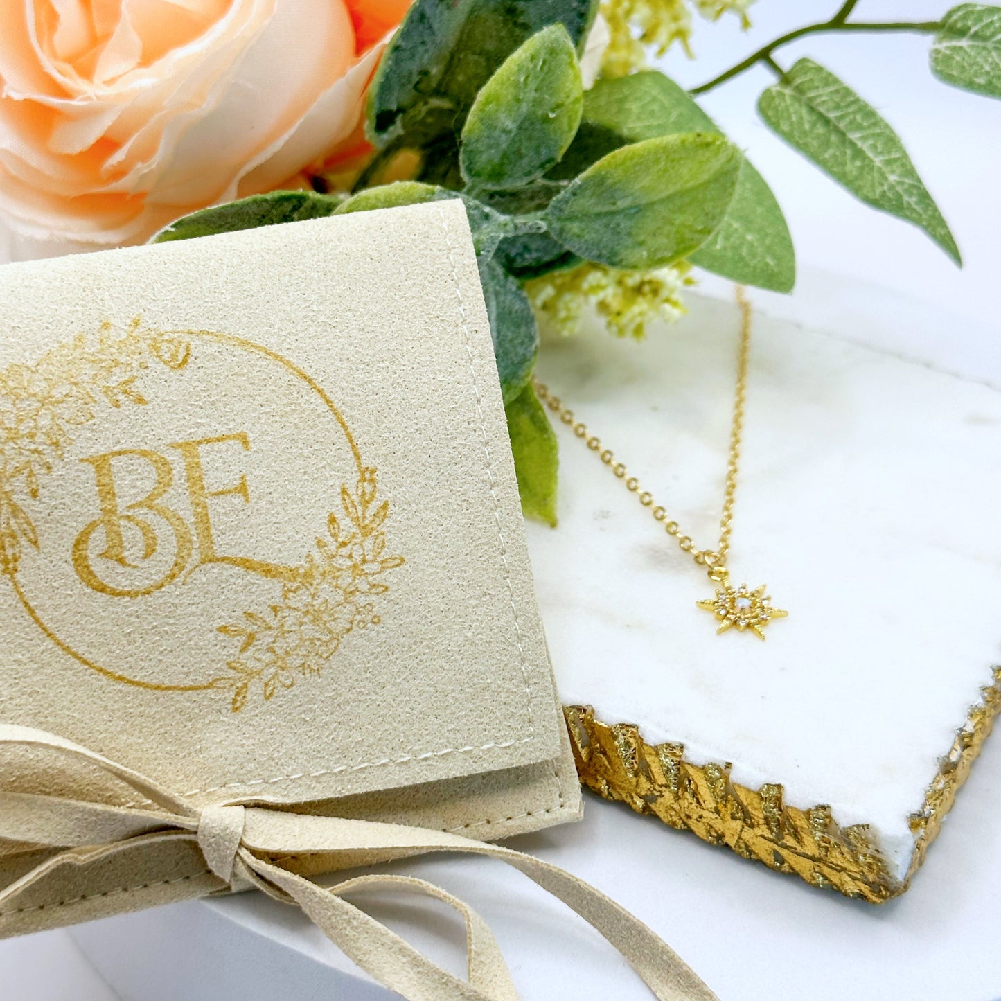 Collier étoile en opale Stellina