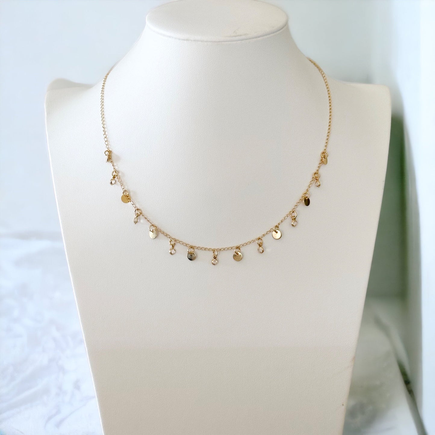 Norah Ball Chain With Dangle Discs
