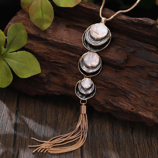 Collier vintage doré à pampille et chaîne ronde