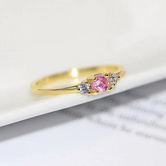 Luxurious Zirconia Rings in Gold