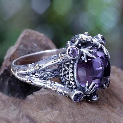 Anillo vintage de plata con incrustaciones de piedra morada