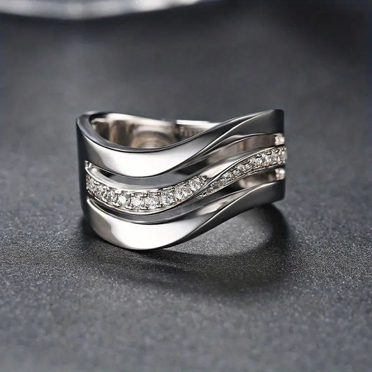 Vintage Wavy Bright Layered Silver Ring