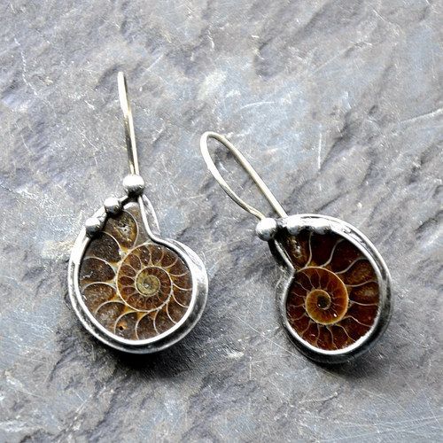 Pendientes vintage de plata con forma de caracol 