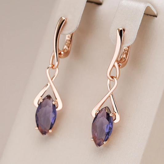 Elegantes pendientes colgantes de circonita morada 