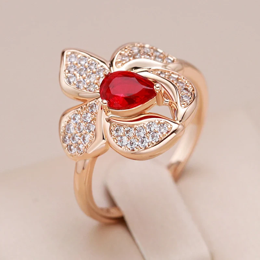 Elegante anillo de circonita roja