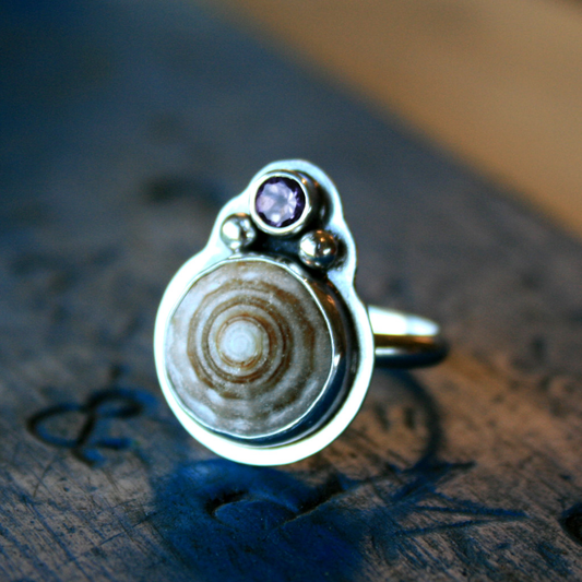 Anillo de cristal de laberinto vintage 